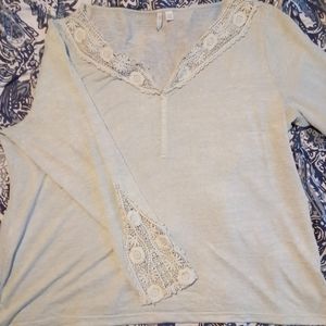 Cato size 26/28 long sleeve thin sweater
